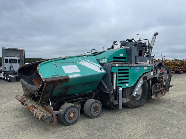 2010 Vogele Vision 5203-2 Wheel Asphalt Paver 2010 Vogele Vision 5203-2 Wheel Asphalt Paver