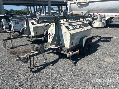 2013 Terex RL4 6 kW Torre de iluminación