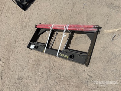 2026 GIYI GY-BF47 Skid Steer Bale Spear (Unused)