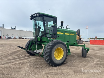 2008 John Deere 4895 Windrower