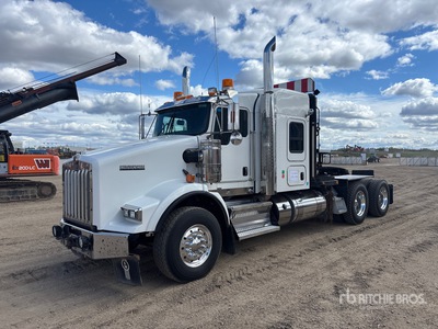 2019 Kenworth T800 6x4 Sleeper Winch Truck