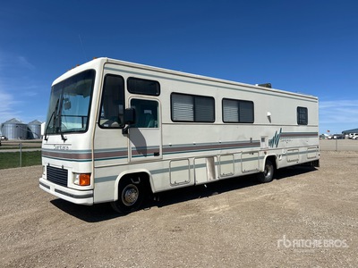 1992 Coachmen Santara Motor Home