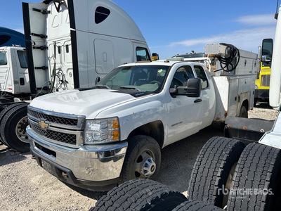 2011 Chevrolet Silverado 3500HD 4x2 Extended Cab Utiliteits vrachtwagen (Inoperable)