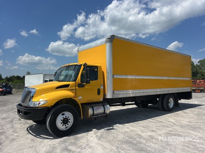 2021 International MV607 4x2 Moving Van Truck