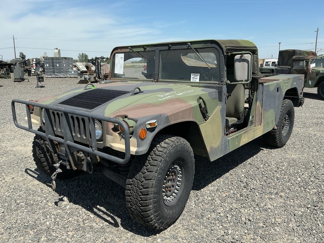2001 AM General M1097A2 HMMWV 2 Door Soft Top w/Truck Body