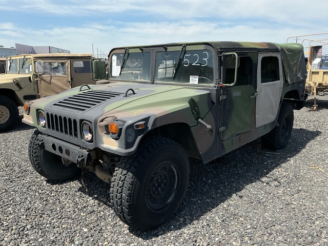 1986 AM General M1097R1 HMMWV 4 Door Soft Top w/Truck Body
