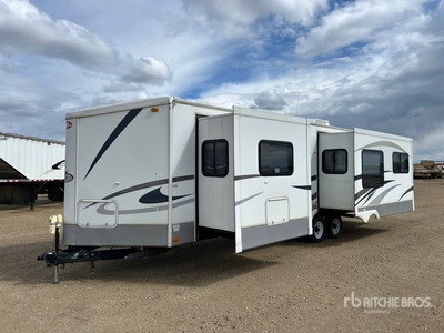 2007 Keystone 319RLS 32 ft 6 in T/A Travel Trailer