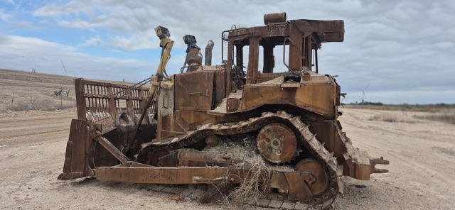 Cat Crawler Dozer (Inoperable)