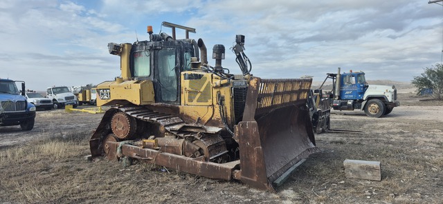 Cat D6T Crawler Dozer