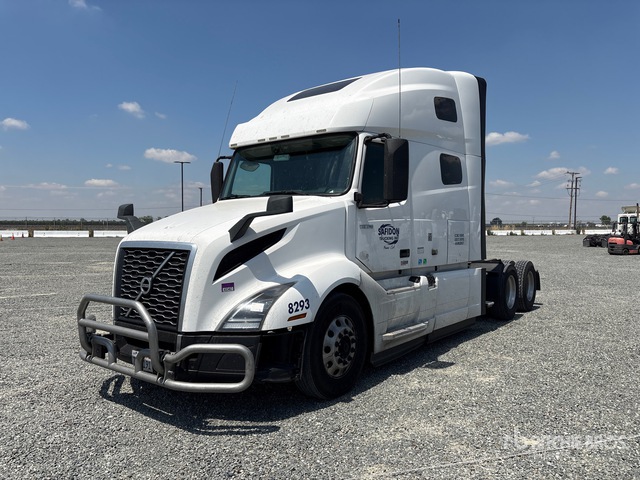 2021 Volvo VNL760 6x4 T/A Sleeper Truck Tractor