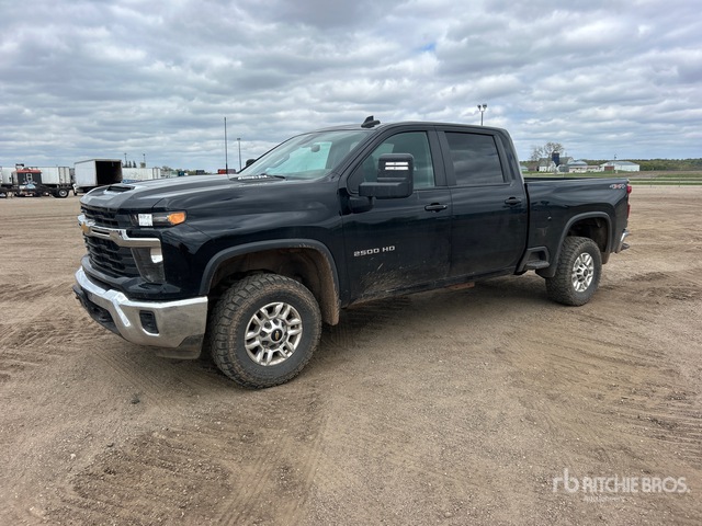 2024 Chevrolet Silverado 2500HD LT 4x4 Crew Cab Pickup