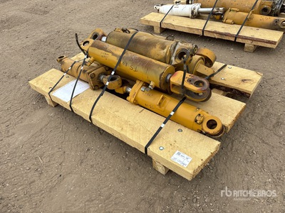 Quantity of (7) Hydraulic Cylinder - Fits TS14G