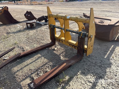 60 in Q/C Wheel Loader Forks