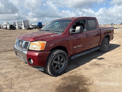 2013 Nissan Titan PRO-4X 4x4 Crew Cab Pickup