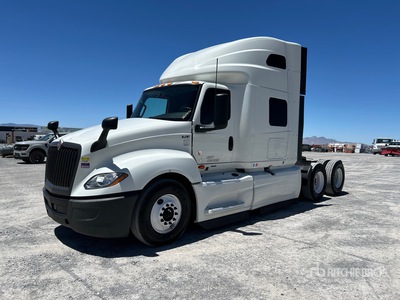 2022 International LT625 6x4 T/A Sleeper Truck Tractor