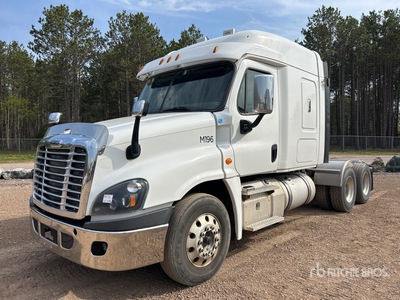 2019 Freightliner Cascadia 125 6x4 T/A Sleeper Truck Tractor