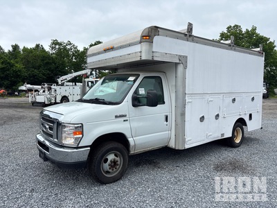 2016 Ford E-SERIES Super Duty Cargo Van