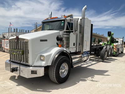 2016 Kenworth T800 Cab and Chassis