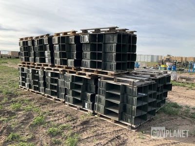 (336) M592 Ammo Cans