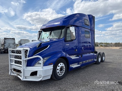 2018 Volvo VNL64T 6x4 T/A Sleeper Truck Tractor