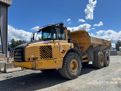 2008 Volvo A25E Camion à benne articulé