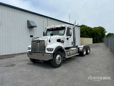 2023 Western Star 49X T/A Dagcabine Trekker