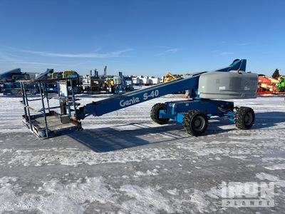 2020 Genie S-40 4WD Diesel ブームリフト