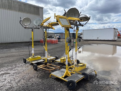 Quantity of (6) Portable Electric Lamps