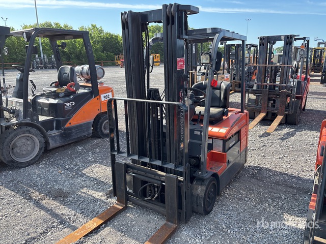 Toyota 7FBEHU18 2900 lb Electric Forklift
