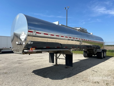 1998 Tremcar HHT 7000 gal T/A Tanker Trailer