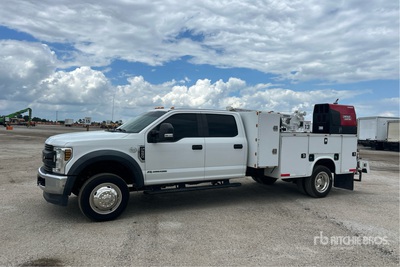 2019 Ford F-550 4x4 Crew Cab Service Truck