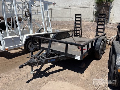 1998 12 ft T/A Equipment Trailer