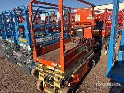 2015 JLG 1930 ES Electric منصة رفع متحركة