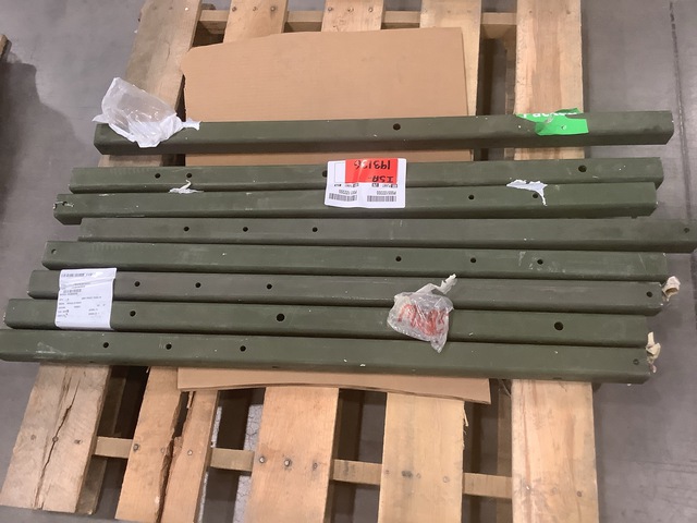 (8) Oshkosh 1928130 Fender Braces
