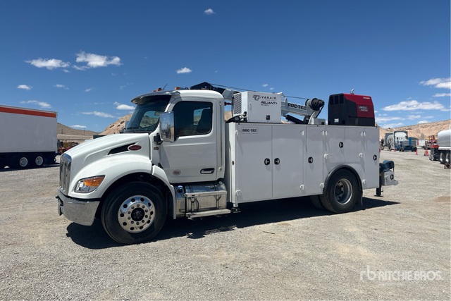 2026 Peterbilt 536 4x2 Service Truck