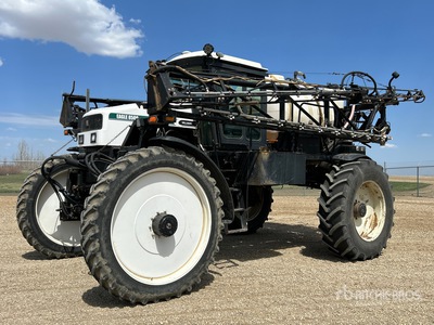 Willmar 8500 86 ft 4x4 High Clearance Self-Propelled Sprayer