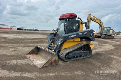 2021 John Deere 333G Chargeuse sur rails compacte