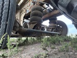 Underbody with Non-Driven Drop Axle (2)