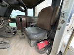 Cab with Seats/armrests
