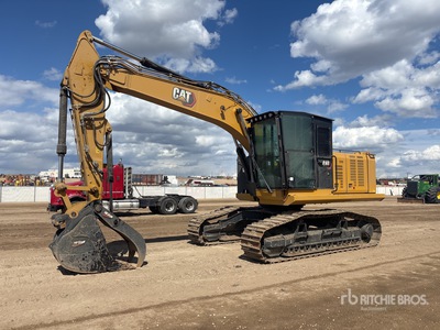 2023 Cat 538 Roadbuilder Tracked Excavator