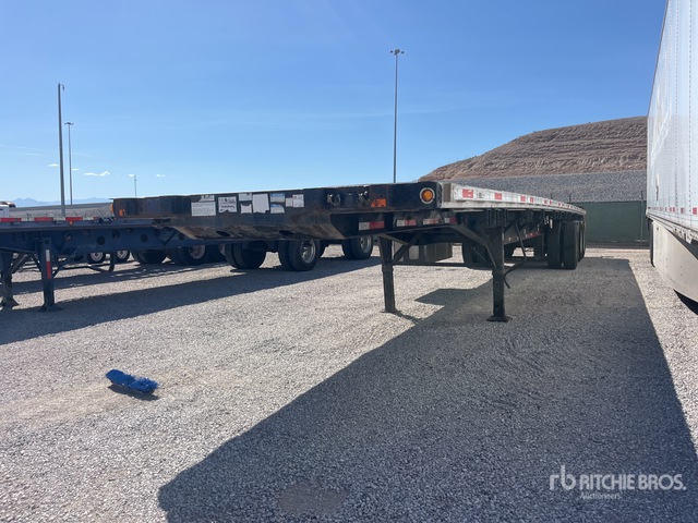 2008 Fontaine 48 ft Tri/A Flatbed Trailer