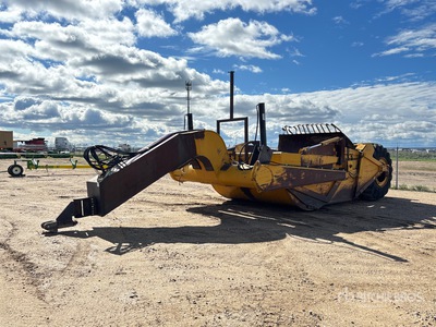 Letourneau BT2 2 Tire Hydraulic Pull Scraper
