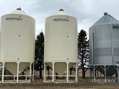 2022 Meridian 81620 +/- 4100 bu 4 Ring Fertilizer Hopper Contenedor de grano