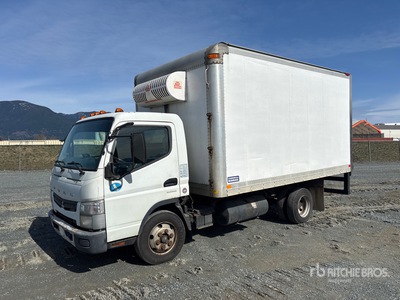 2013 Mitsubishi Fuso 4x2 Refrigerated Truck