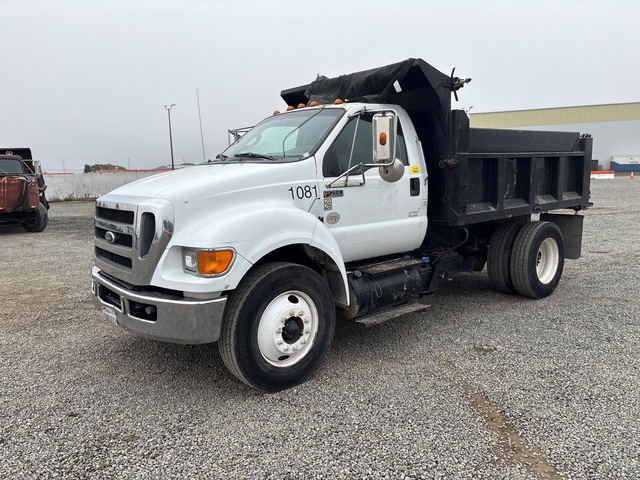 2012 Ford F-750 4x2 S/A Dump Truck 2012 Ford F-750 4x2 S/A Dump Truck