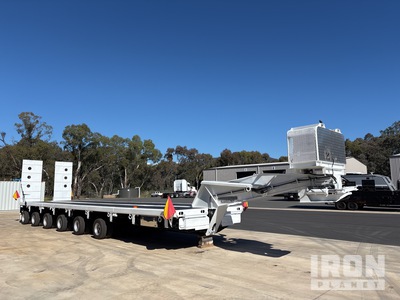 1996 Drake 4 Rows of 8 Hydraulic Widening & 2 Rows of 8 Clip Platform Lowboy Trailer