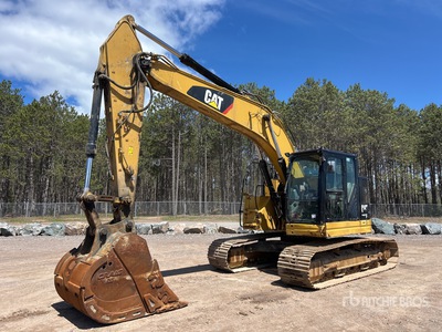 2018 Cat 325F L CR Escavatore cingolato