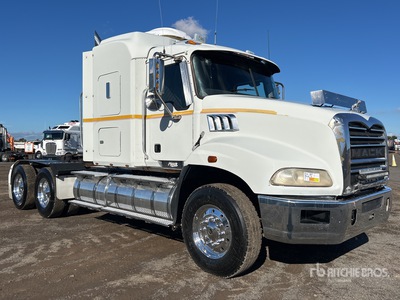 2008 Mack CMMT Granite 6x4 トラックトラクター(T/A)