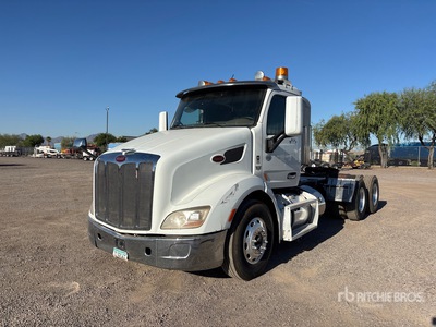 2017 Peterbilt 579 6x4 T/A Dagcabine Trekker