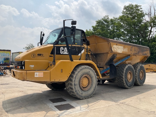 2013 Cat 730 Articulated Dump Truck